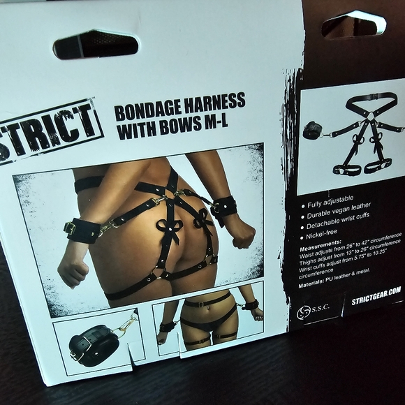Bondage Harness Bows - Picture 2 of 3